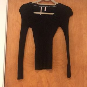 Long sleeve black